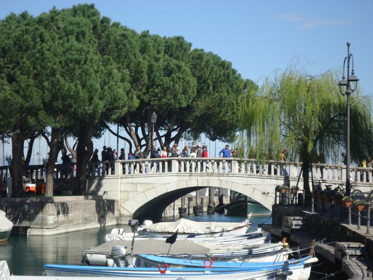 Sweet Home Desenzano del Garda Exterior foto